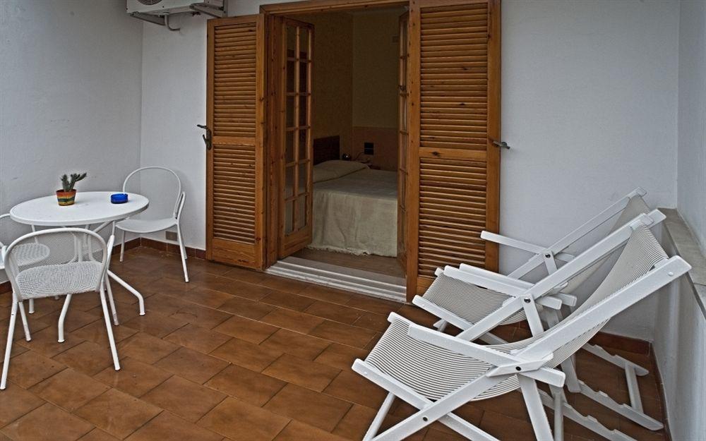 Hotel Apeneste Mattinata Luaran gambar