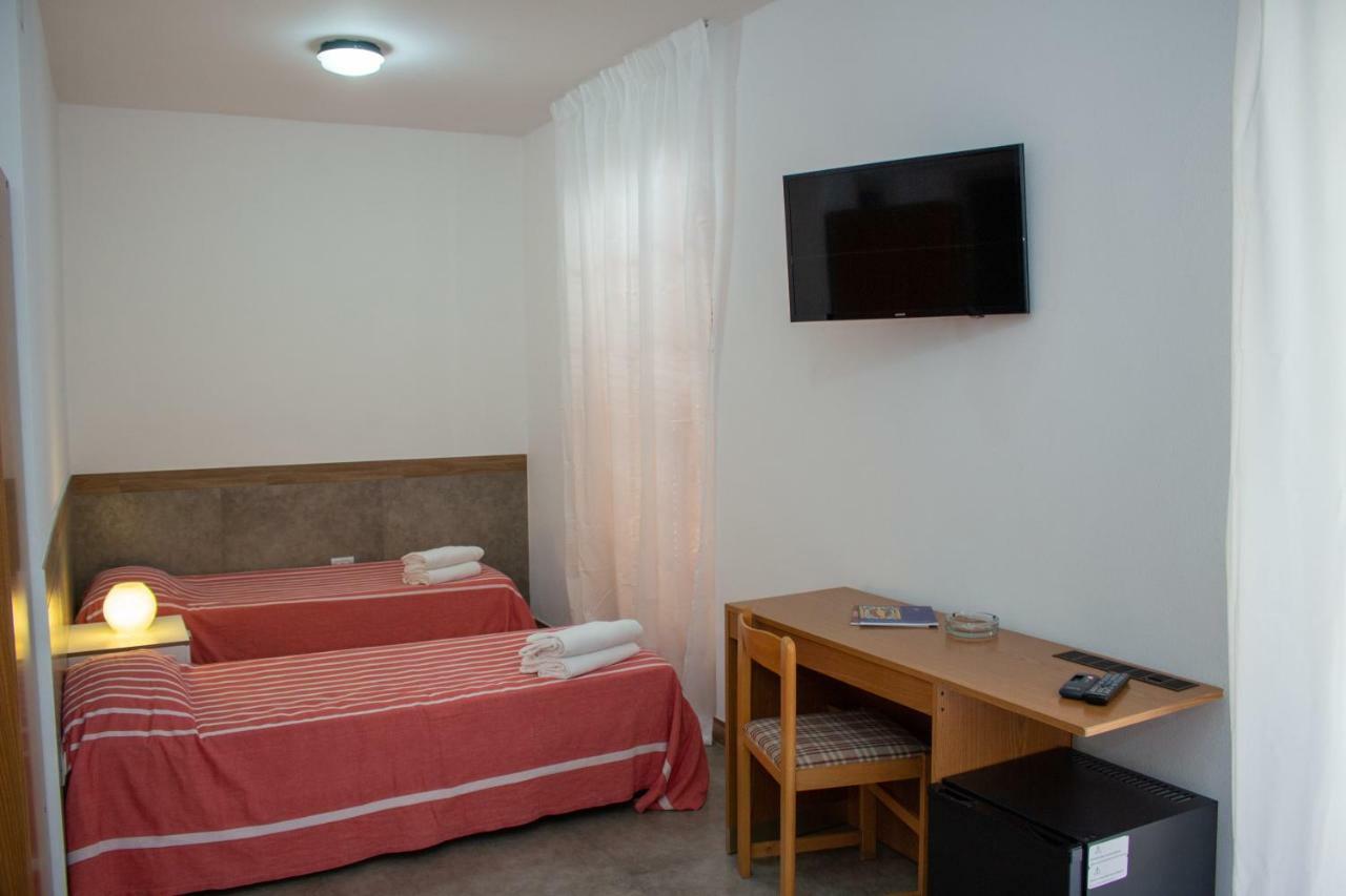 Hotel Apeneste Mattinata Luaran gambar