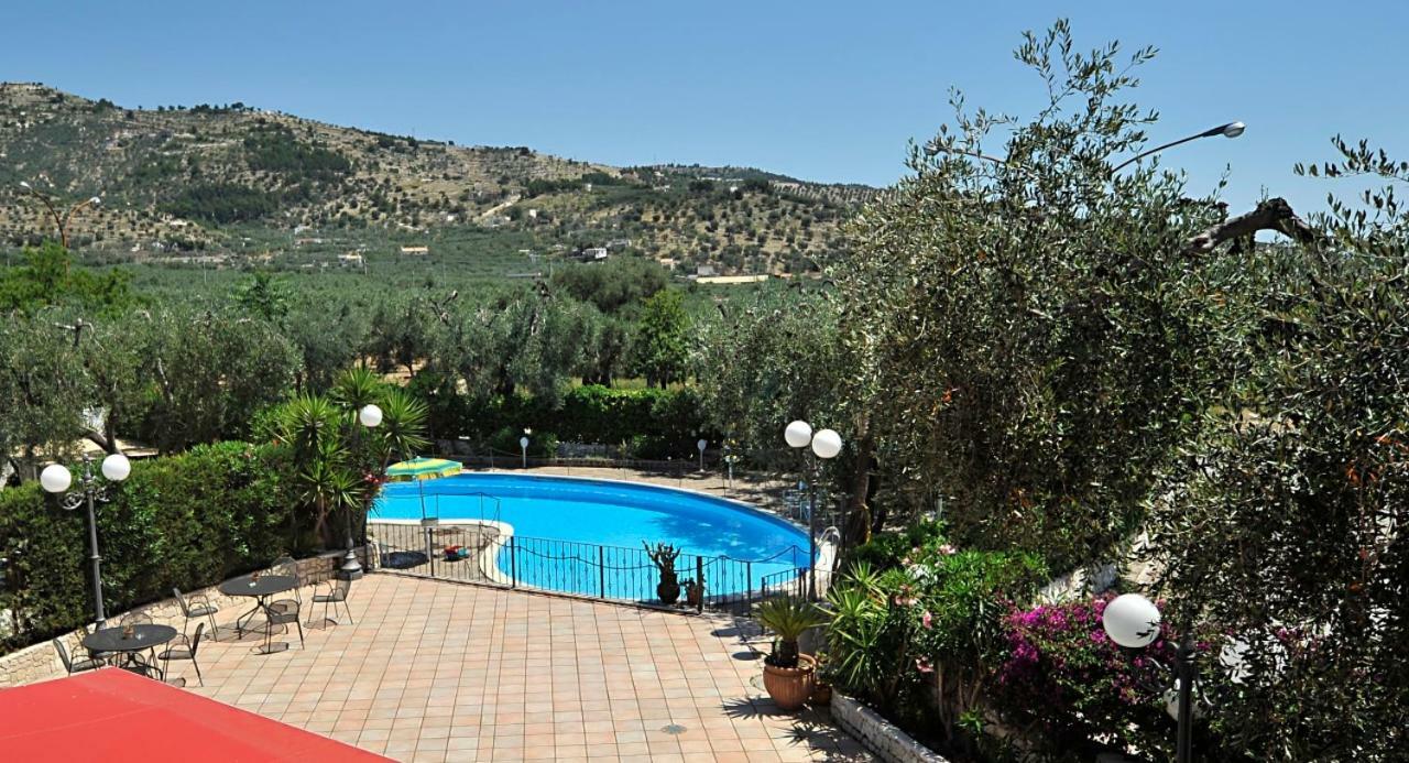 Hotel Apeneste Mattinata Luaran gambar
